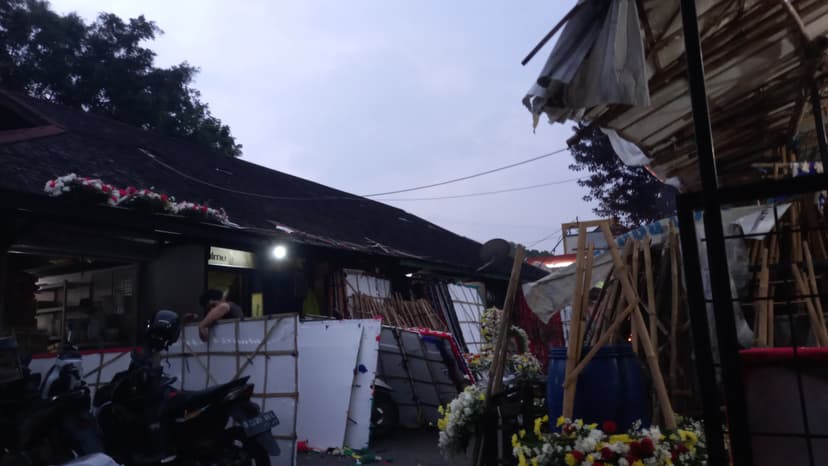 Salah Satu Sudut " Profesi " di Kota Bandungt 